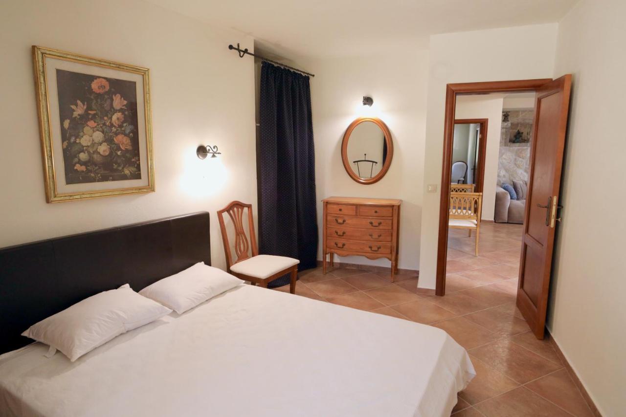 Mountains Villa Near Budva Exterior foto